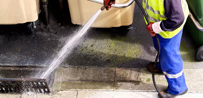Jet Drain Cleaning in Pembroke